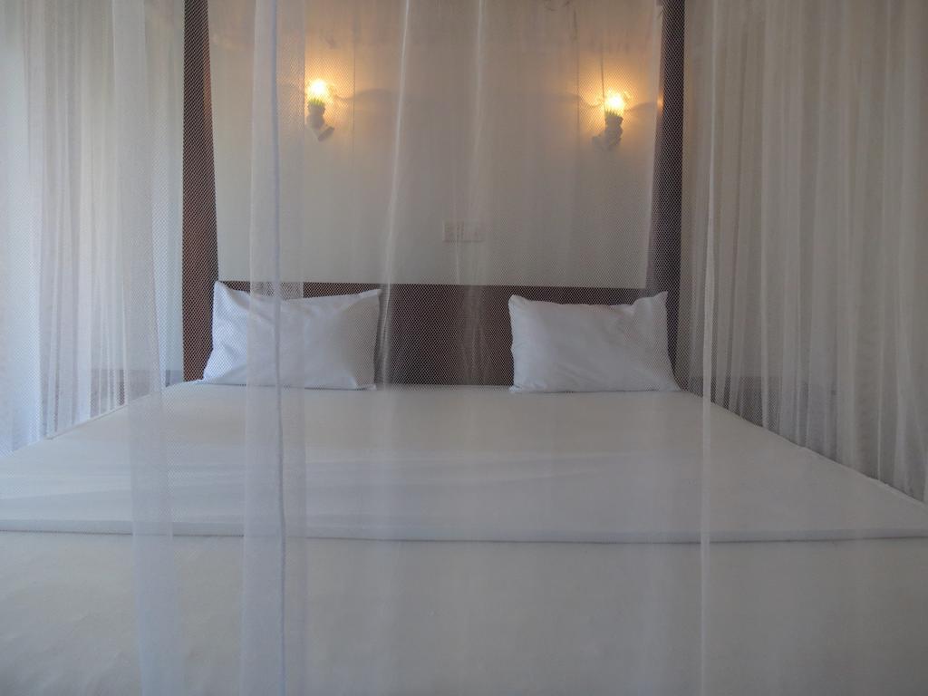 Why Not Guest House Hikkaduwa Zimmer foto